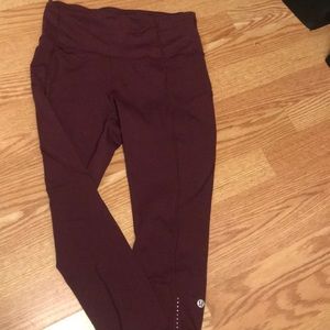 Lululemon maroon fast and free crop